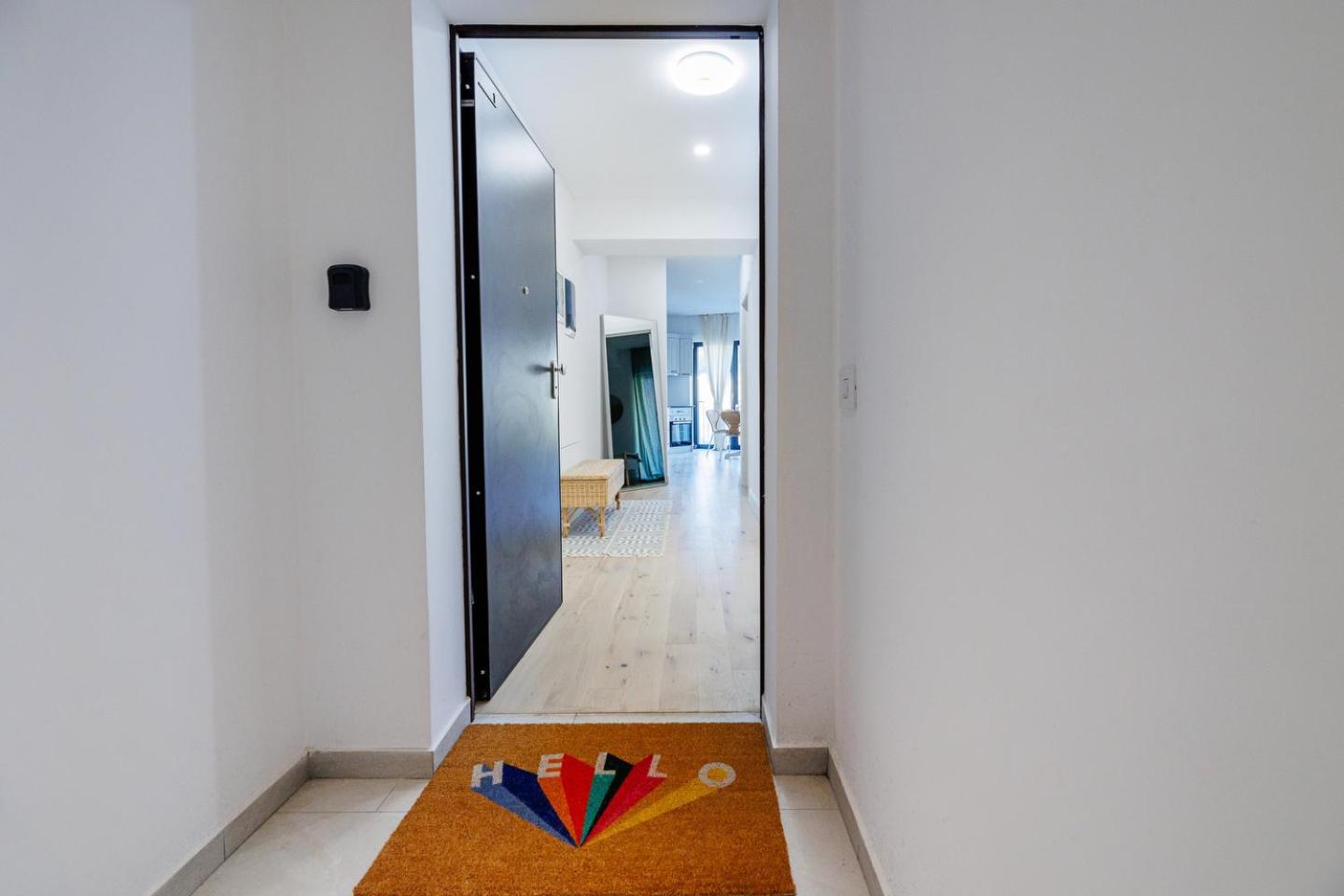 The Corner Luxe Apartment ブカレスト エクステリア 写真