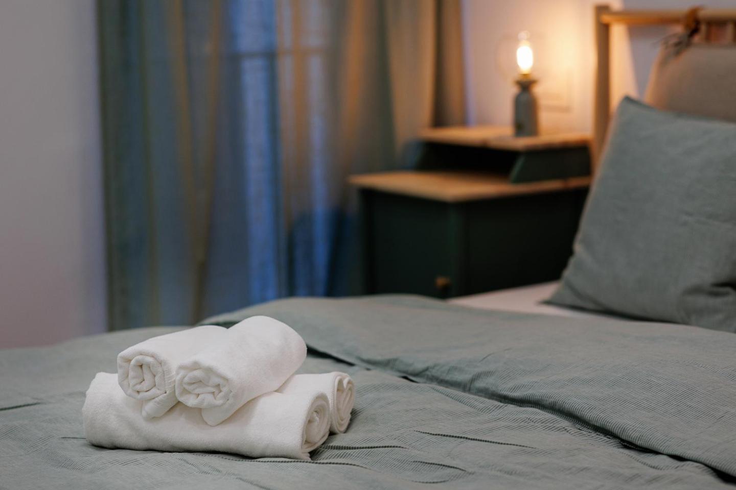 The Corner Luxe Apartment ブカレスト エクステリア 写真