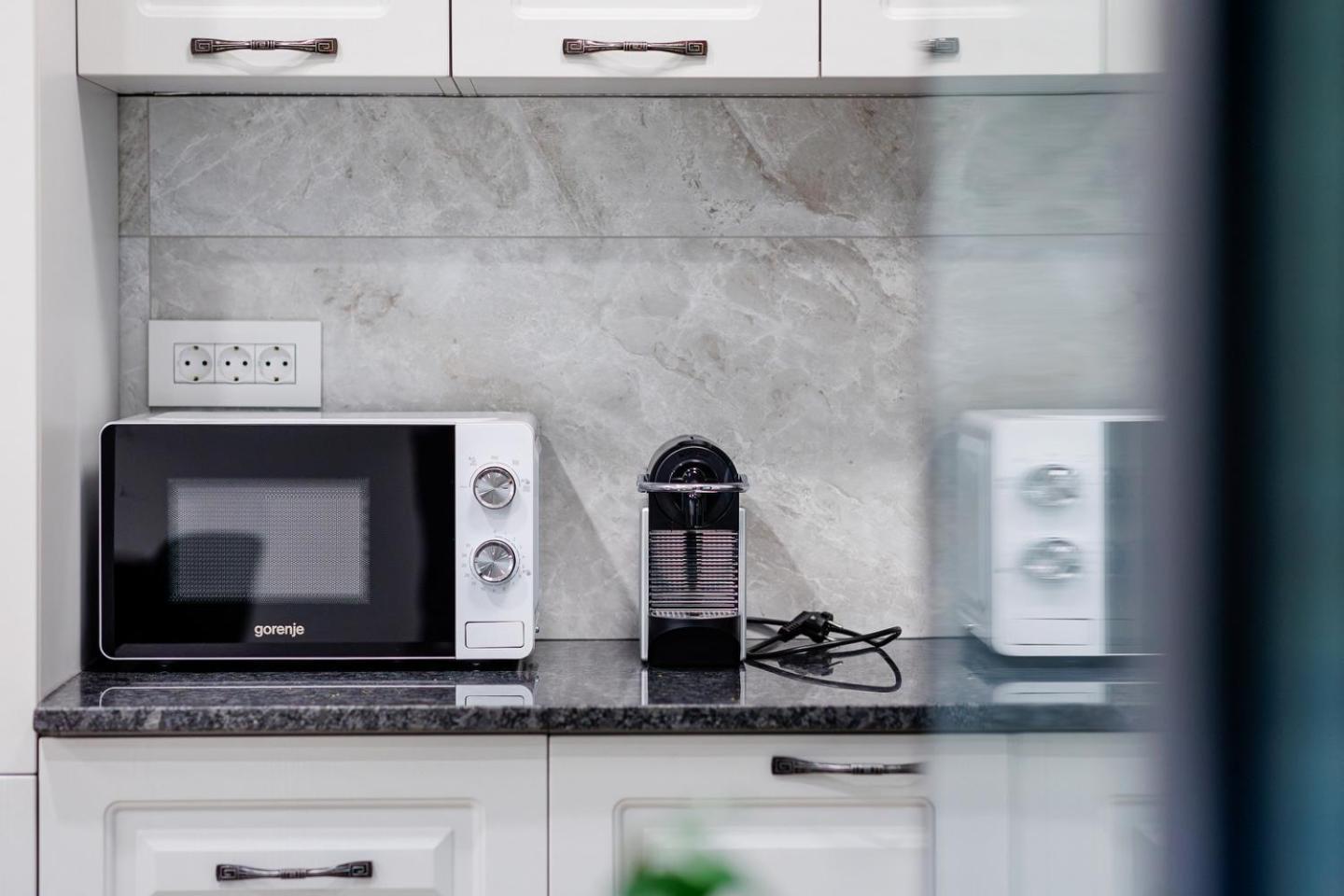 The Corner Luxe Apartment ブカレスト エクステリア 写真